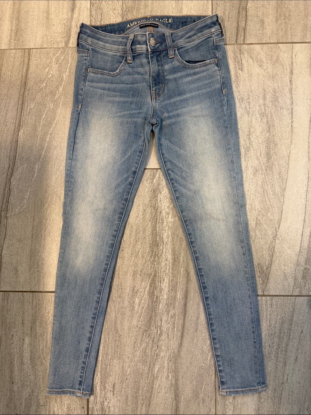 American Eagle Outfitters Super Super Stretch Faded Light Blue Skinny Jeans